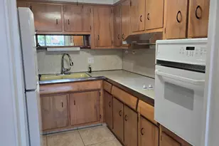 600 Layne Blvd, Hallandale Beach, FL 33009 - Photo 7