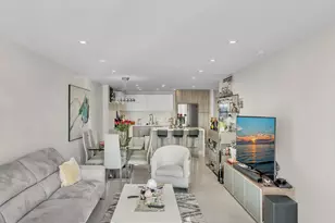 19390 Collins Ave, Sunny Isles Beach, FL 33160 - Photo 35