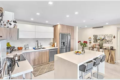 19390 Collins Avenue, Sunny Isles Beach, FL 33160 - Photo 21