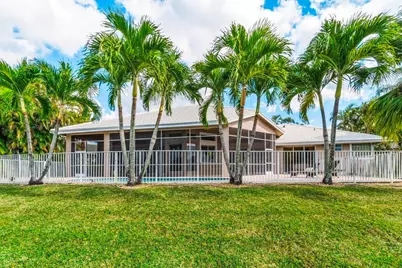 15621 Latina Place, Wellington, FL 33414 - Photo 13