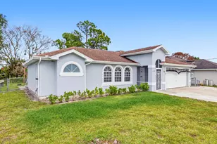 1717 SW Burlington St, Port Saint Lucie, FL 34984 - Photo 5