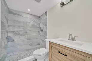 3201 NE 8th St, Pompano Beach, FL 33062 - Photo 9
