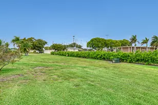 245 Main Blvd, Boynton Beach, FL 33435 - Photo 29