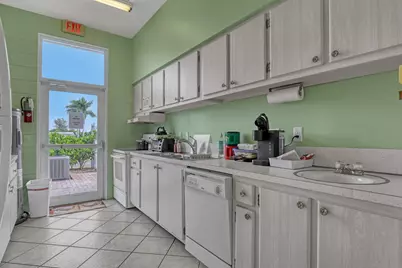 245 Main Boulevard #B, Boynton Beach, FL 33435 - Photo 33