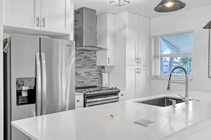 245 Main Blvd, Boynton Beach, FL 33435 - Photo 9