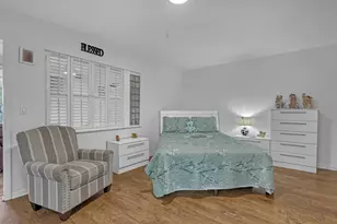 245 Main Blvd, Boynton Beach, FL 33435 - Photo 15