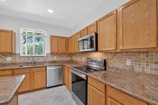 2806 S Evergreen Cir, Boynton Beach, FL 33426 - Photo 11