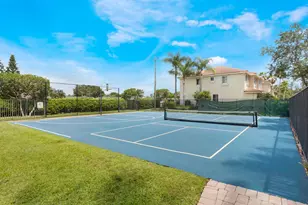 2806 S Evergreen Cir, Boynton Beach, FL 33426 - Photo 41