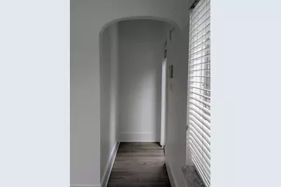 21 SE 11th Avenue #Upstairs, Fort Lauderdale, FL 33301 - Photo 7
