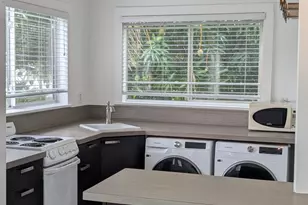 21 SE 11th Ave, Fort Lauderdale, FL 33301 - Photo 3
