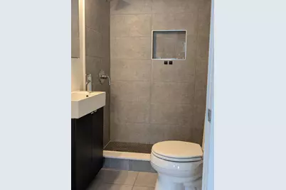 21 SE 11th Avenue #Upstairs, Fort Lauderdale, FL 33301 - Photo 5