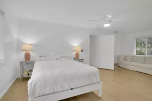 272 NE 13th St, Delray Beach, FL 33444 - Photo 17