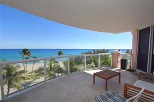 2051 SE 3rd St, Deerfield Beach, FL 33441 - Photo 1