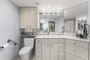 100 SE 5th Ave, Boca Raton, FL 33432 - Photo 25