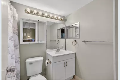 157 Camden G, West Palm Beach, FL 33417 - Photo 11