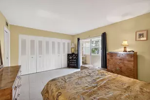 157 Camden G, West Palm Beach, FL 33417 - Photo 11