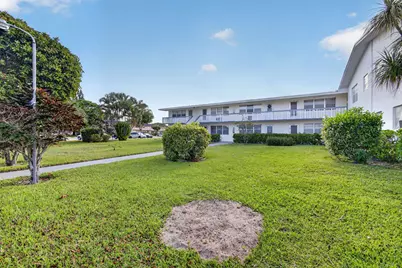 157 Camden G, West Palm Beach, FL 33417 - Photo 25