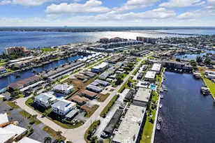 4021 SE 19th Ave, Cape Coral, FL 33904 - Photo 35
