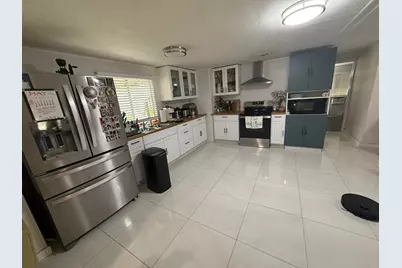 2555 Pga Boulevard #321, Palm Beach Gardens, FL 33410 - Photo 3