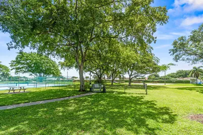 31 Misty Meadow Drive, Boynton Beach, FL 33436 - Photo 37
