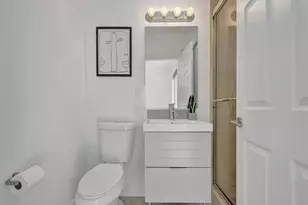 703 SE 16th Ct, Fort Lauderdale, FL 33316 - Photo 25