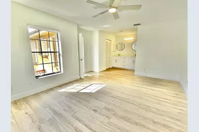 359 Prestwick Circle #2, Palm Beach Gardens, FL 33418 - Photo 11