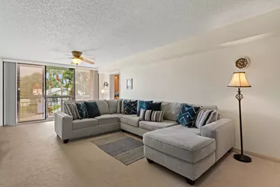2621 Village Boulevard #203, West Palm Beach, FL 33409 - Photo 7