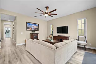 133 Sugarberry Dr, Jupiter, FL 33458 - Photo 7