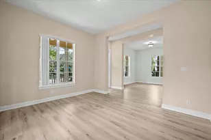 133 Sugarberry Dr, Jupiter, FL 33458 - Photo 5