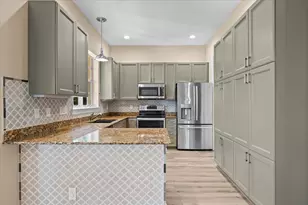 133 Sugarberry Dr, Jupiter, FL 33458 - Photo 9