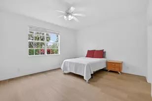 23275 Carolwood Ln, Boca Raton, FL 33428 - Photo 11