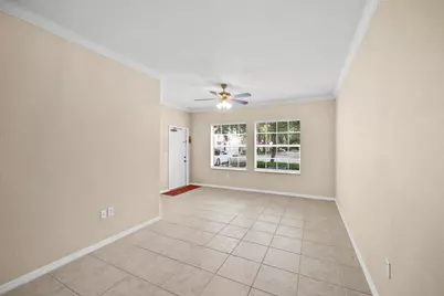 390 SE Rogers Court, Stuart, FL 34994 - Photo 5