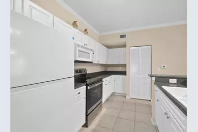 390 SE Rogers Court, Stuart, FL 34994 - Photo 7