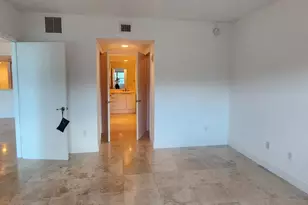 15051 Royal Oaks Ln, North Miami, FL 33181 - Photo 11