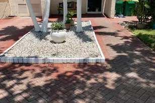 1681 NW 70th Ave NW, Plantation, FL 33313 - Photo 3