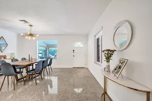 929 SW 18th Ct, Fort Lauderdale, FL 33315 - Photo 5