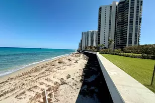 5400 N Ocean Dr, Singer Island, FL 33404 - Photo 35