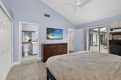 1057 Summit Trail Circle #B, West Palm Beach, FL 33415 - Photo 21
