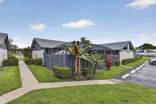 1057 Summit Trail Cir, West Palm Beach, FL 33415 - Photo 3