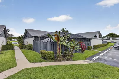 1057 Summit Trail Circle #B, West Palm Beach, FL 33415 - Photo 1
