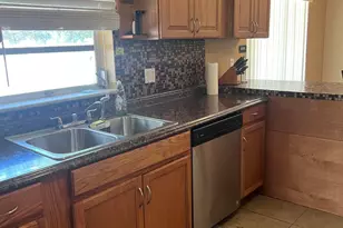 3310 NW 90th Ave, Coral Springs, FL 33065 - Photo 29