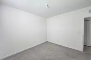 5944 NW Mangrove Dr, Port Saint Lucie, FL 34987 - Photo 27