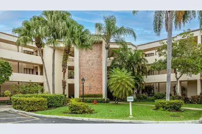 7460 La Paz Boulevard, Boca Raton, FL 33433 - Photo 1
