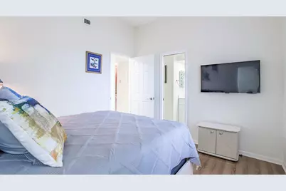 7460 La Paz Boulevard, Boca Raton, FL 33433 - Photo 17