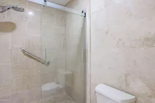 7460 La Paz Blvd, Boca Raton, FL 33433 - Photo 17