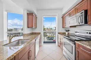 7270 SW 88th St, Miami, FL 33156 - Photo 5