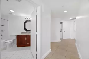 7270 SW 88th St, Miami, FL 33156 - Photo 13