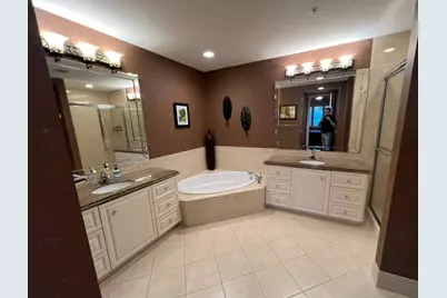 20 Harbour Isle Drive W #106, Fort Pierce, FL 34949 - Photo 29