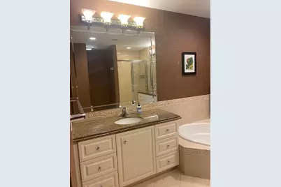 20 Harbour Isle Drive W #106, Fort Pierce, FL 34949 - Photo 31