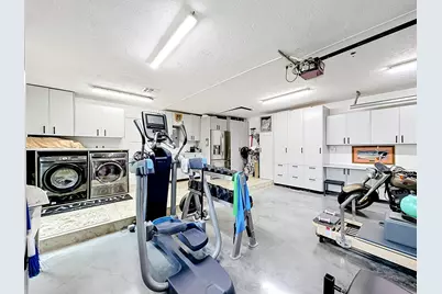 736 NW 12th Avenue, Dania Beach, FL 33004 - Photo 43